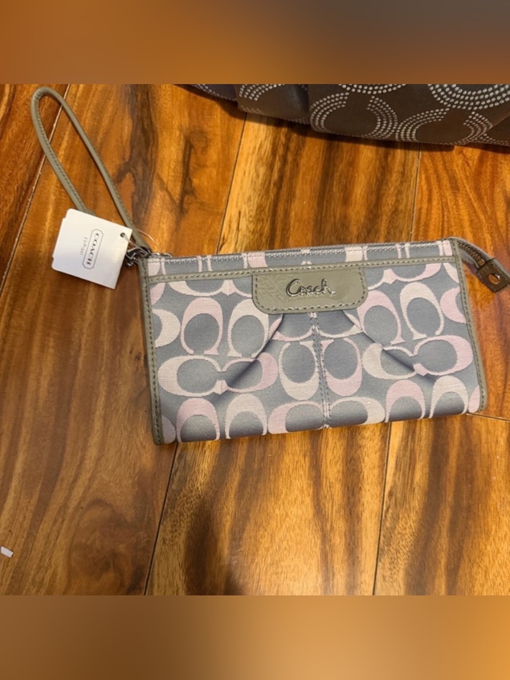 Coach Y2K Gray Pink Signature Canvas Pleated Wristlet Logo Plaque
